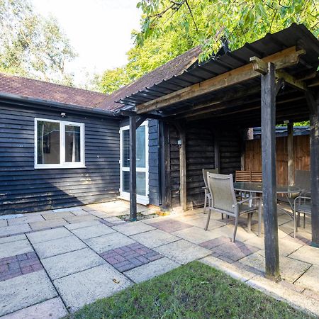 Charming Cottage I Harry Potter Studios Nearby Watford  Eksteriør bilde